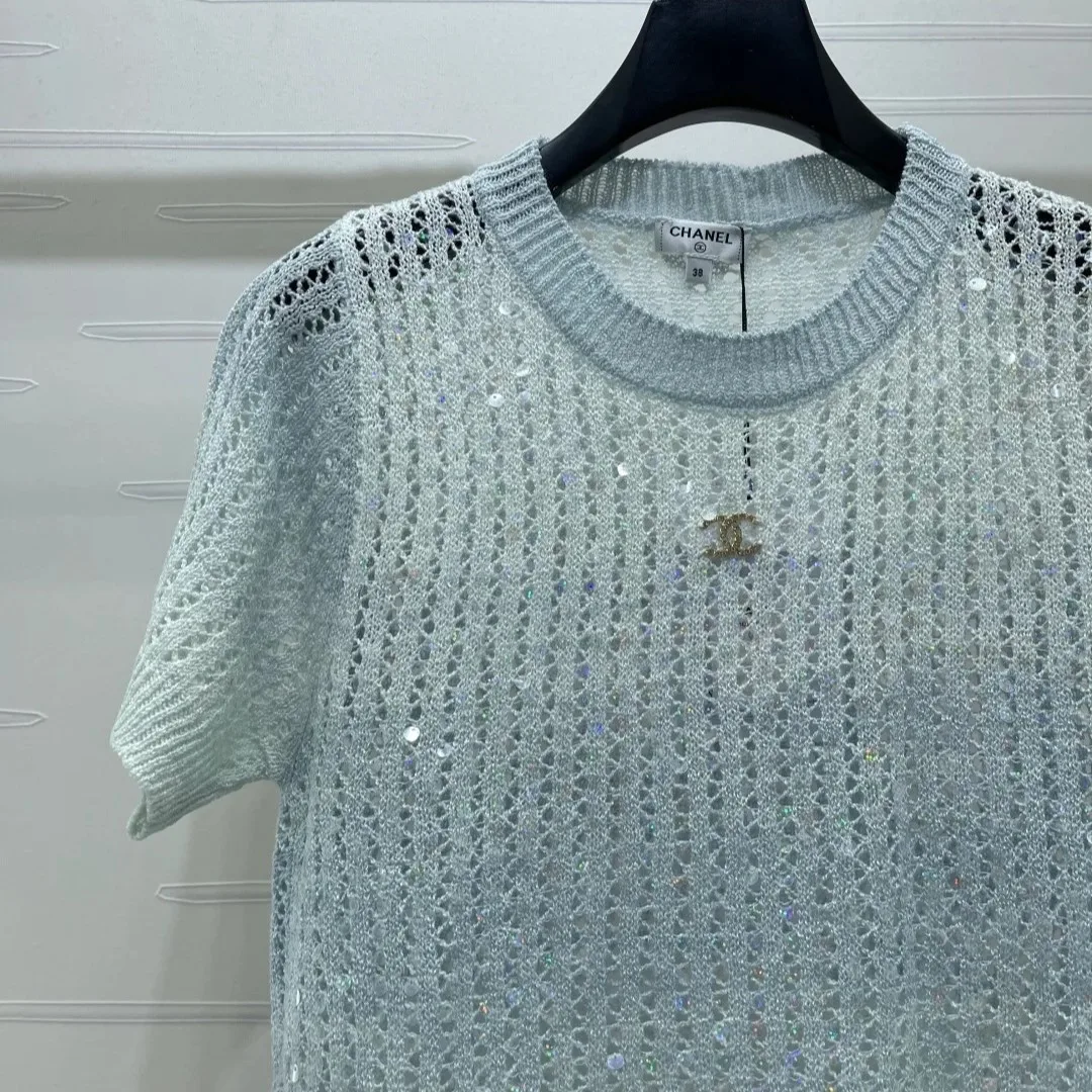 Chanel Sequin Embellished Top Ombre Blue - Image 4