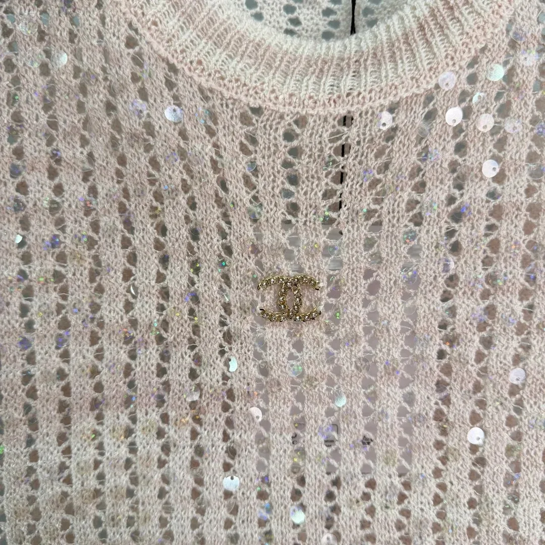 Chanel Sequin Embellished Top Ombre Pink - Image 4