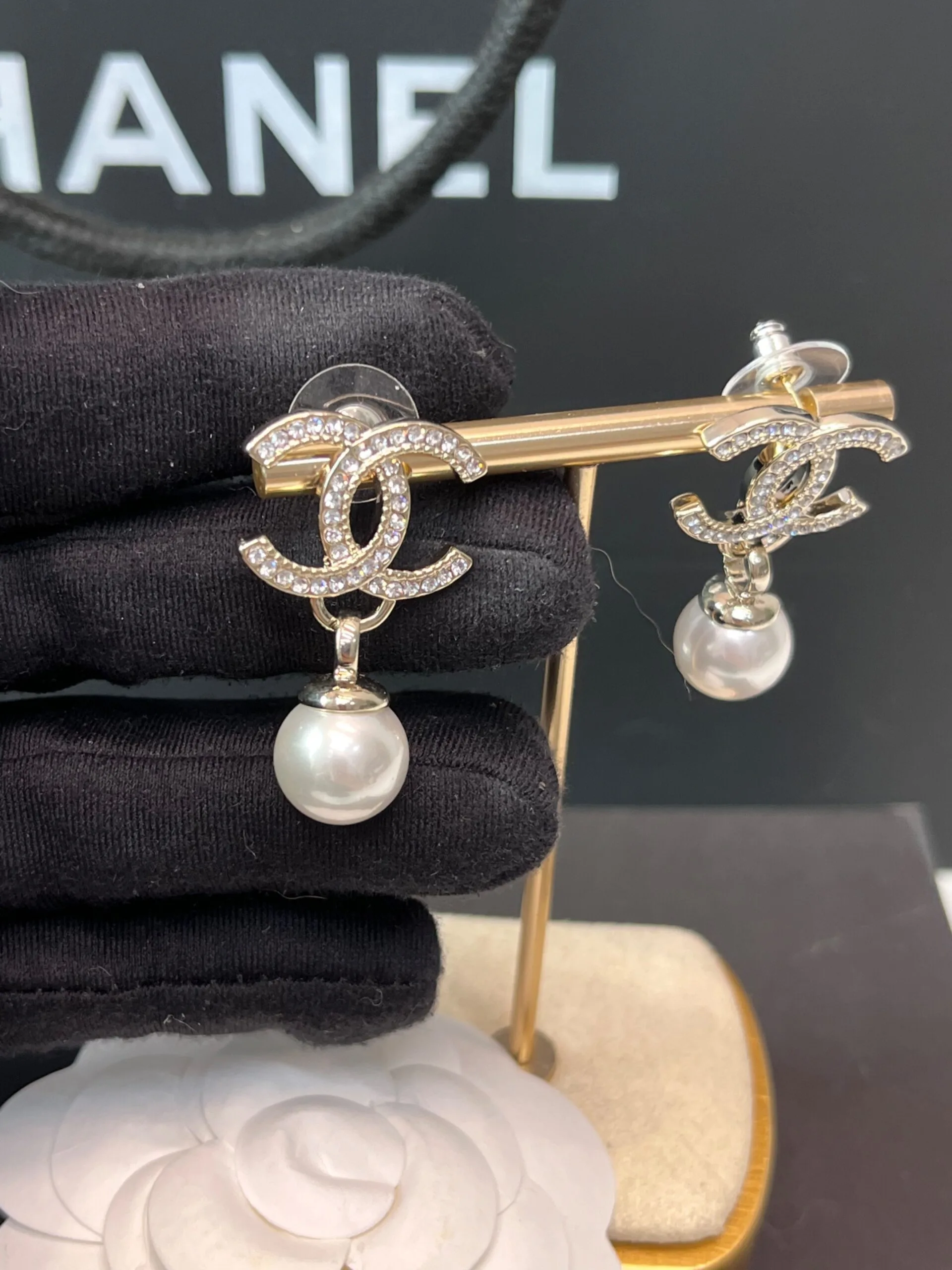 Chanel Shaped Pearl