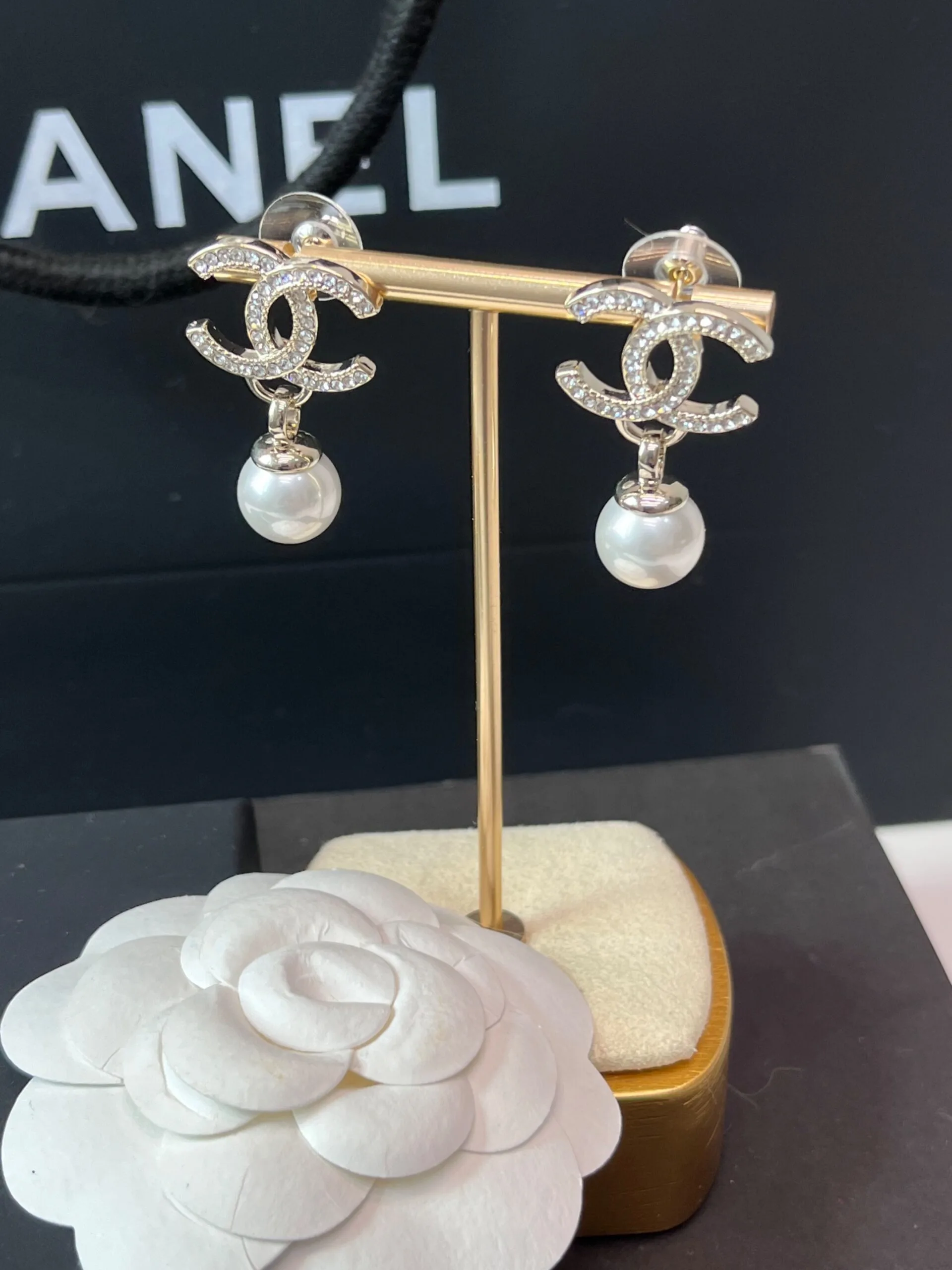 Chanel Shaped Pearl Letter Earrings Light Rose Gold - Image 4
