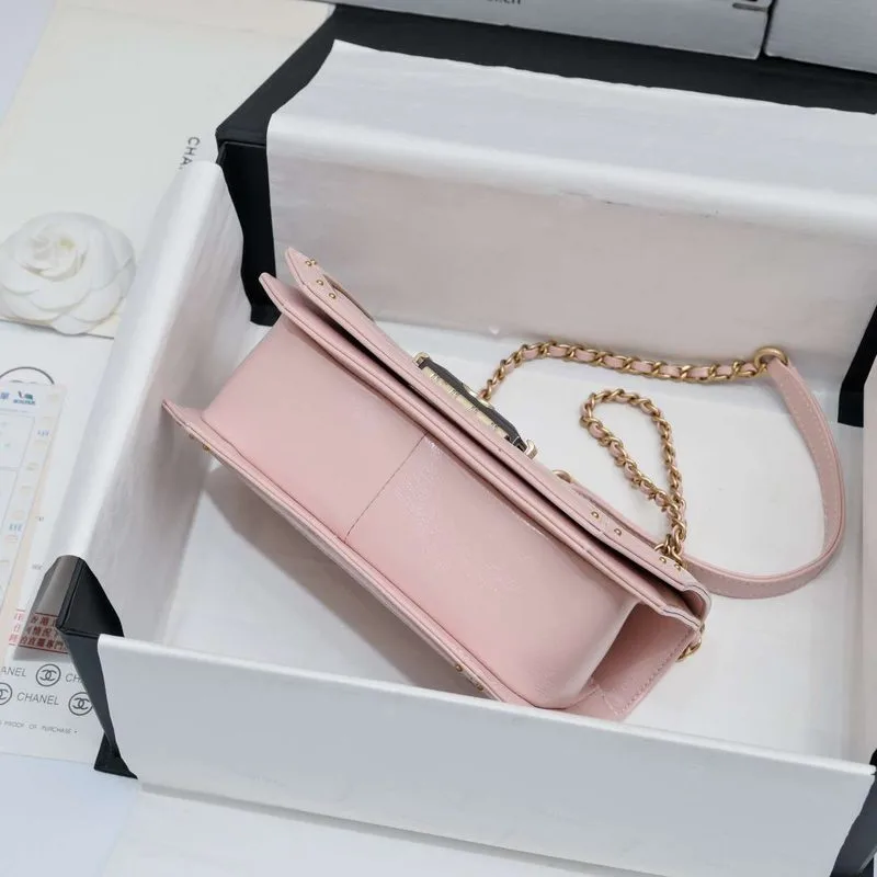 Chanel Sheep Crossbody Bag Pink / - Image 3