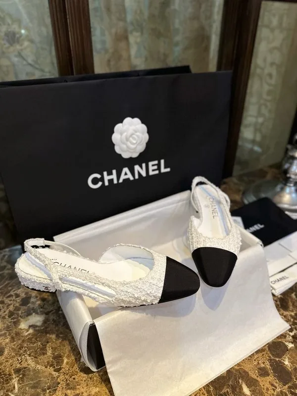 Chanel Sling Back Tweed Sandals White - Image 3