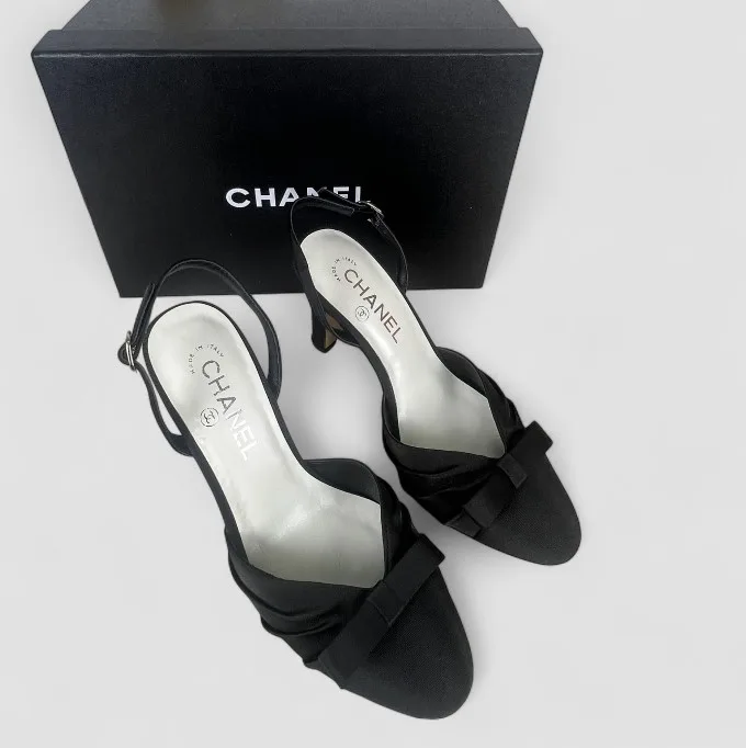 Chanel Slingbacks Black - Image 2