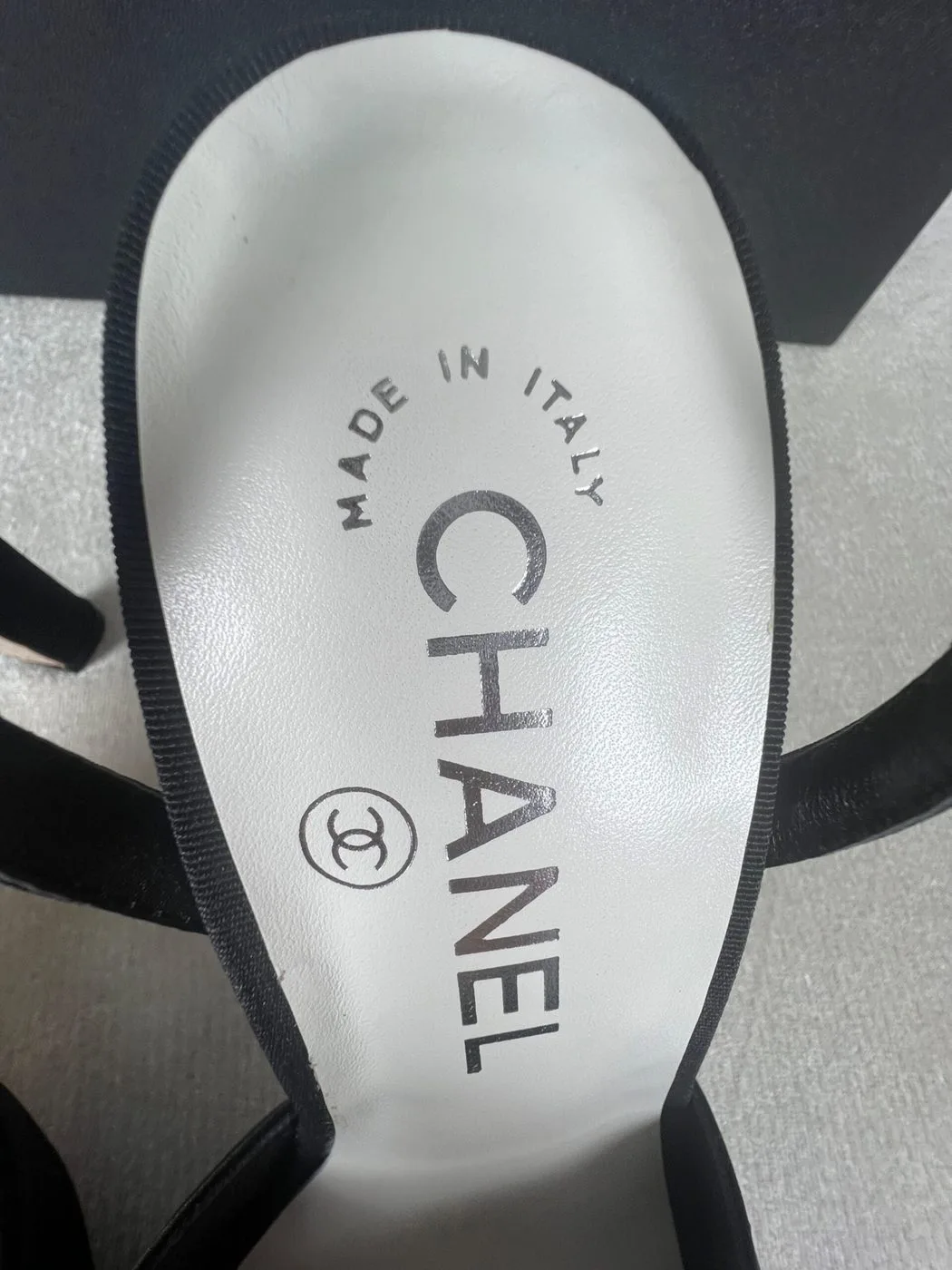 Chanel Slingbacks Black - Image 4
