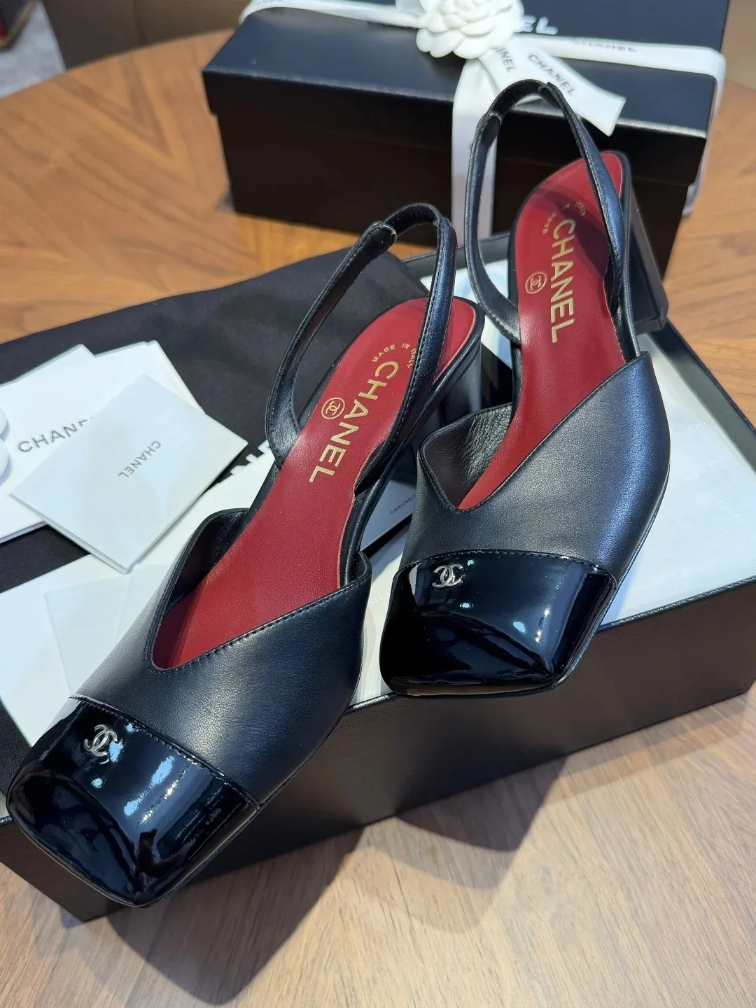 Chanel Slingbacks Black/ Burgundy - Image 8