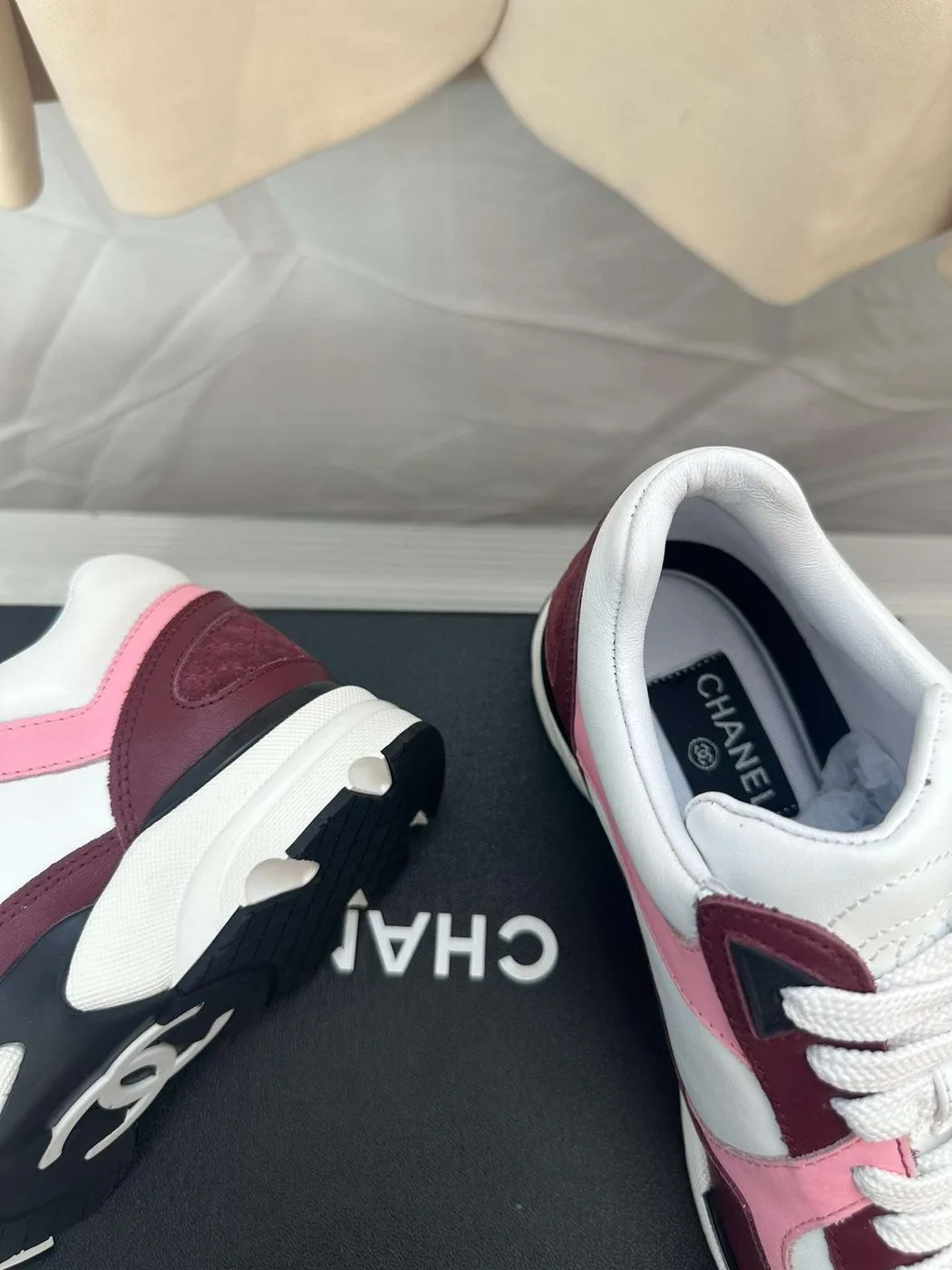 Alternative view of Chanel Sneakers Pink