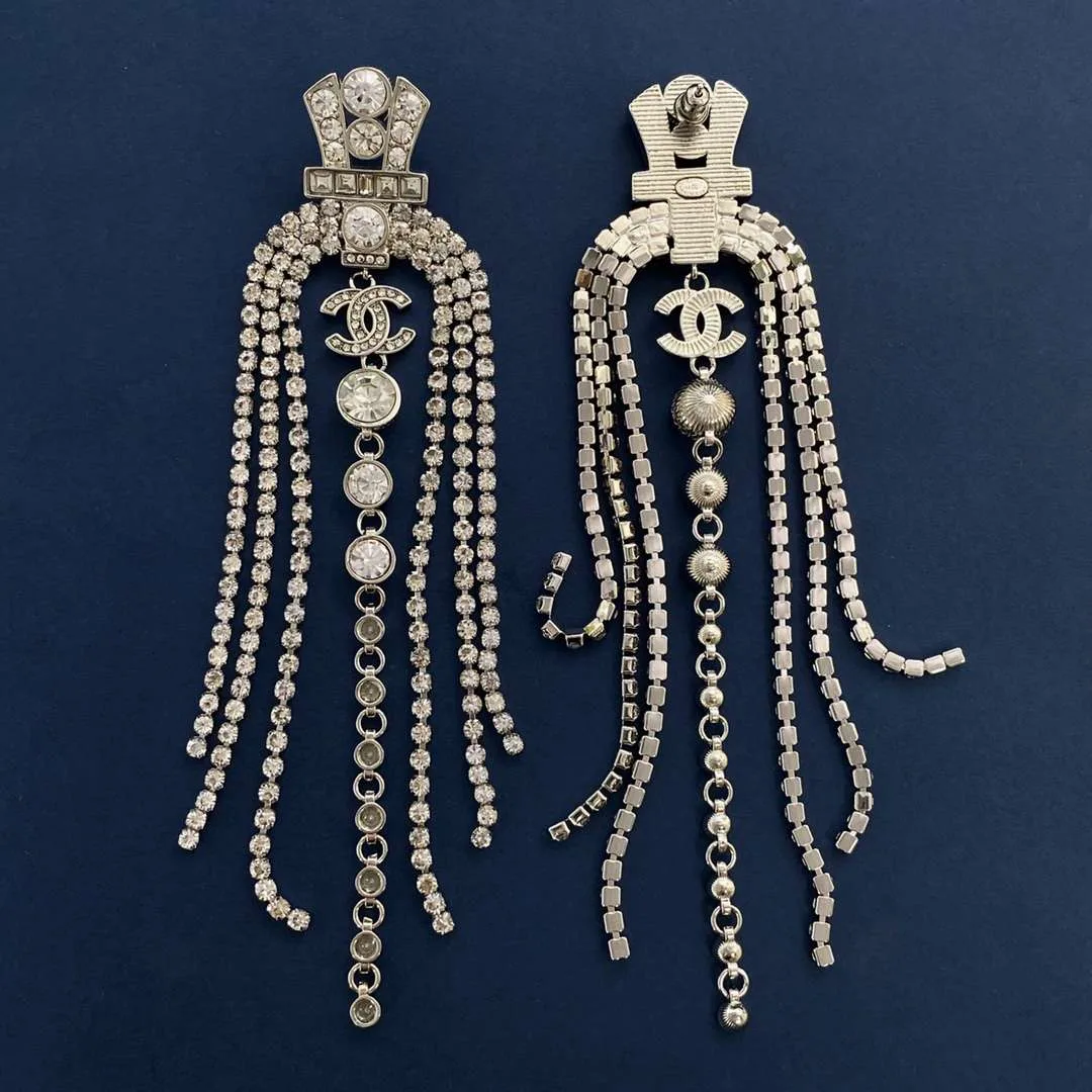 Chanel Tassel Claw Chain Earrings Silver - Image 7