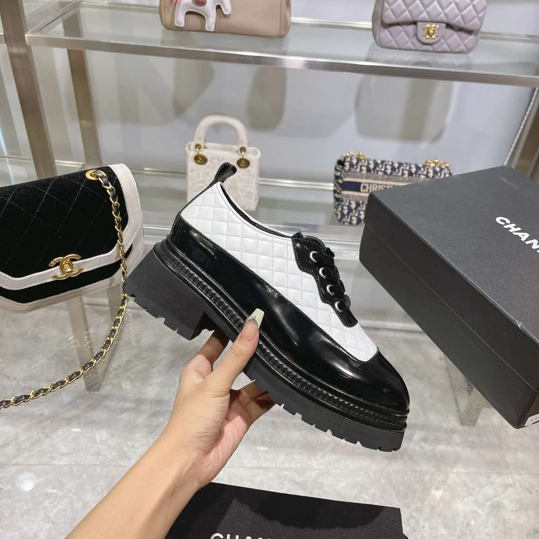 Chanel Thick Soled Chain Laced Loafers White - Image 7
