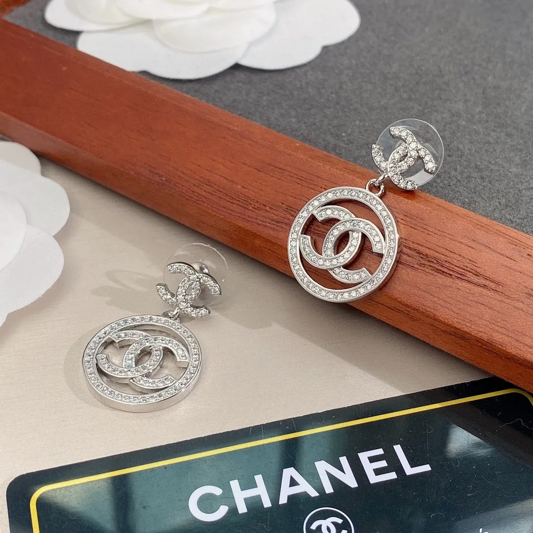 Chanel Circle Earrings Silver - Image 3