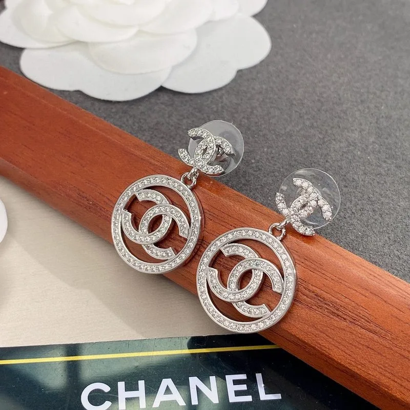 Circle Earrings Silver - Image 2
