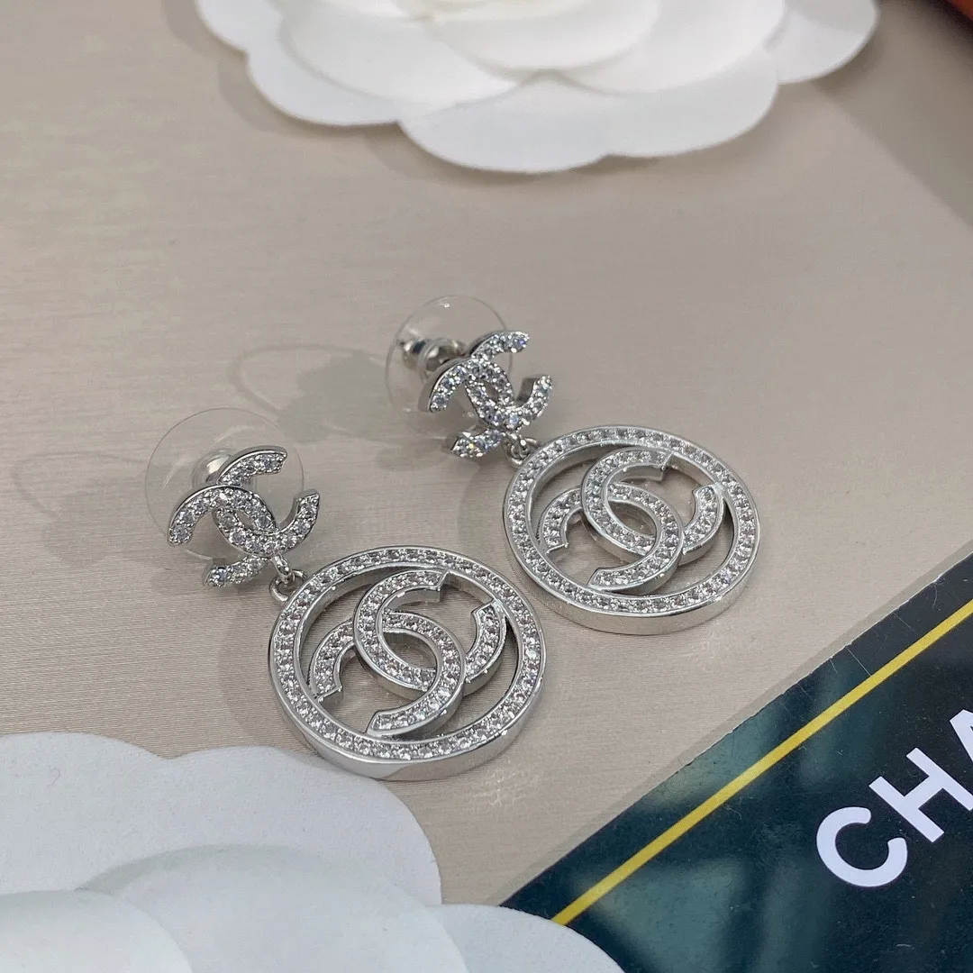 Chanel Circle Earrings Silver - Image 7