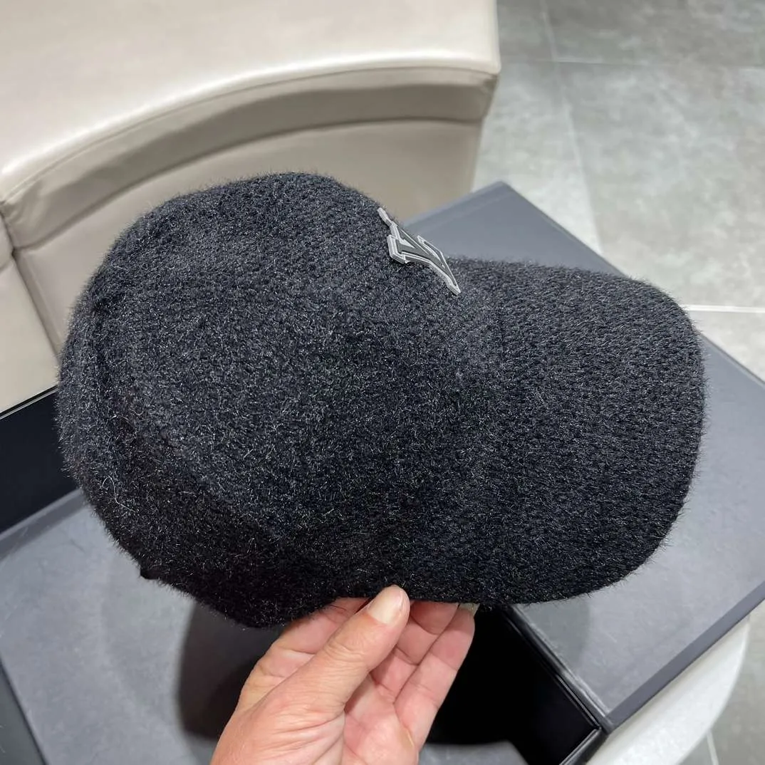Alternative view of Louis Vuitton Corduroy Cap Black