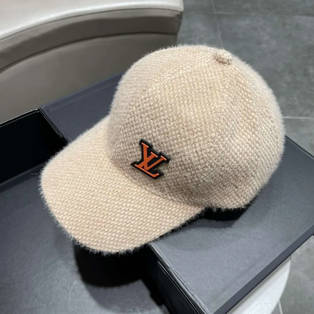 Alternative view of Louis Vuitton Corduroy Cap Beige