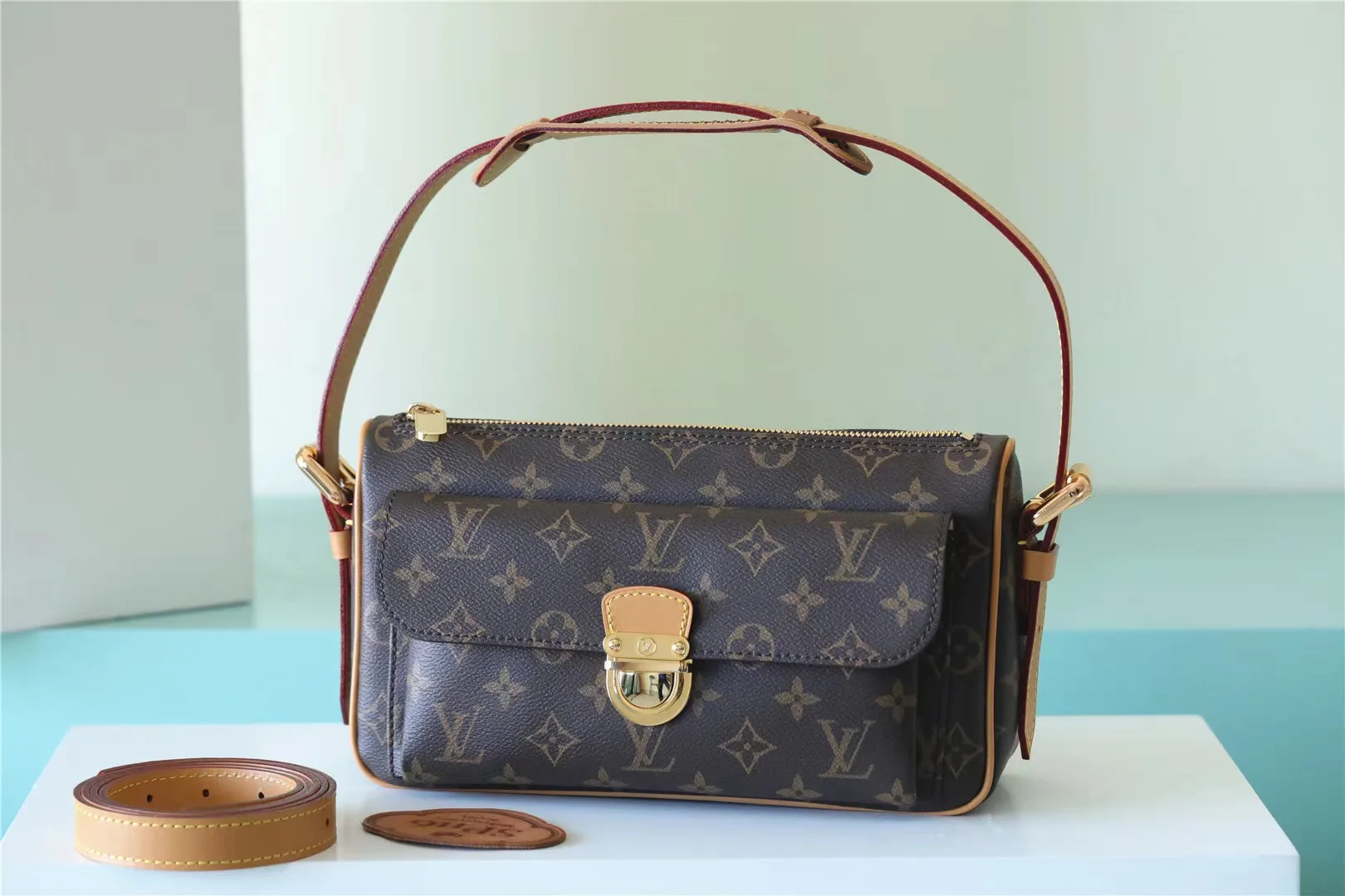 Louis Vuitton Eva 2Way Chain Monogram Canvas Shoulder Bag Brown / - Image 9