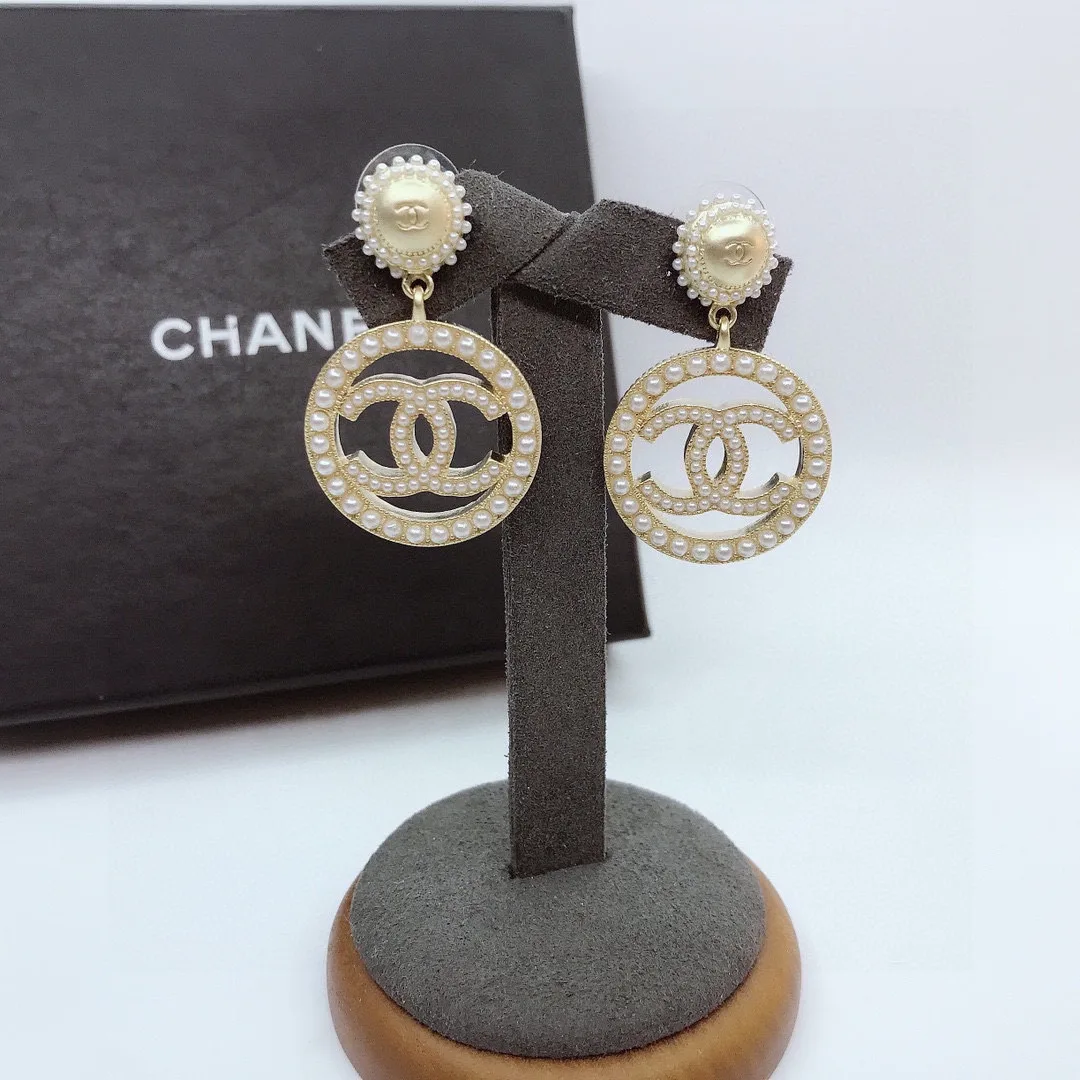 Alternative view of Chanel Dangling Big Circle Frame Earrings Gold Tone