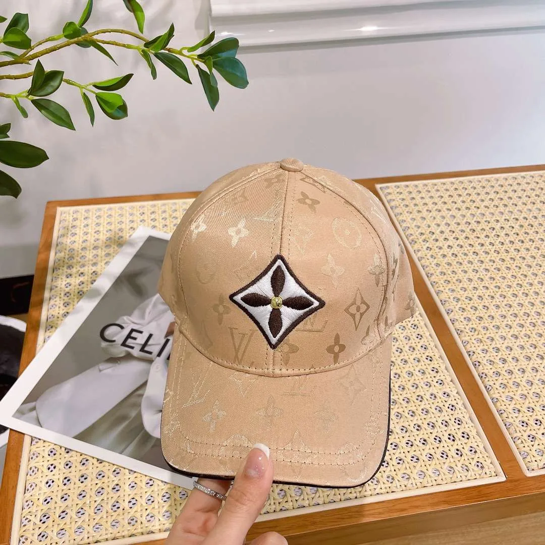 Louis Vuitton Day Cap Gold - Image 8