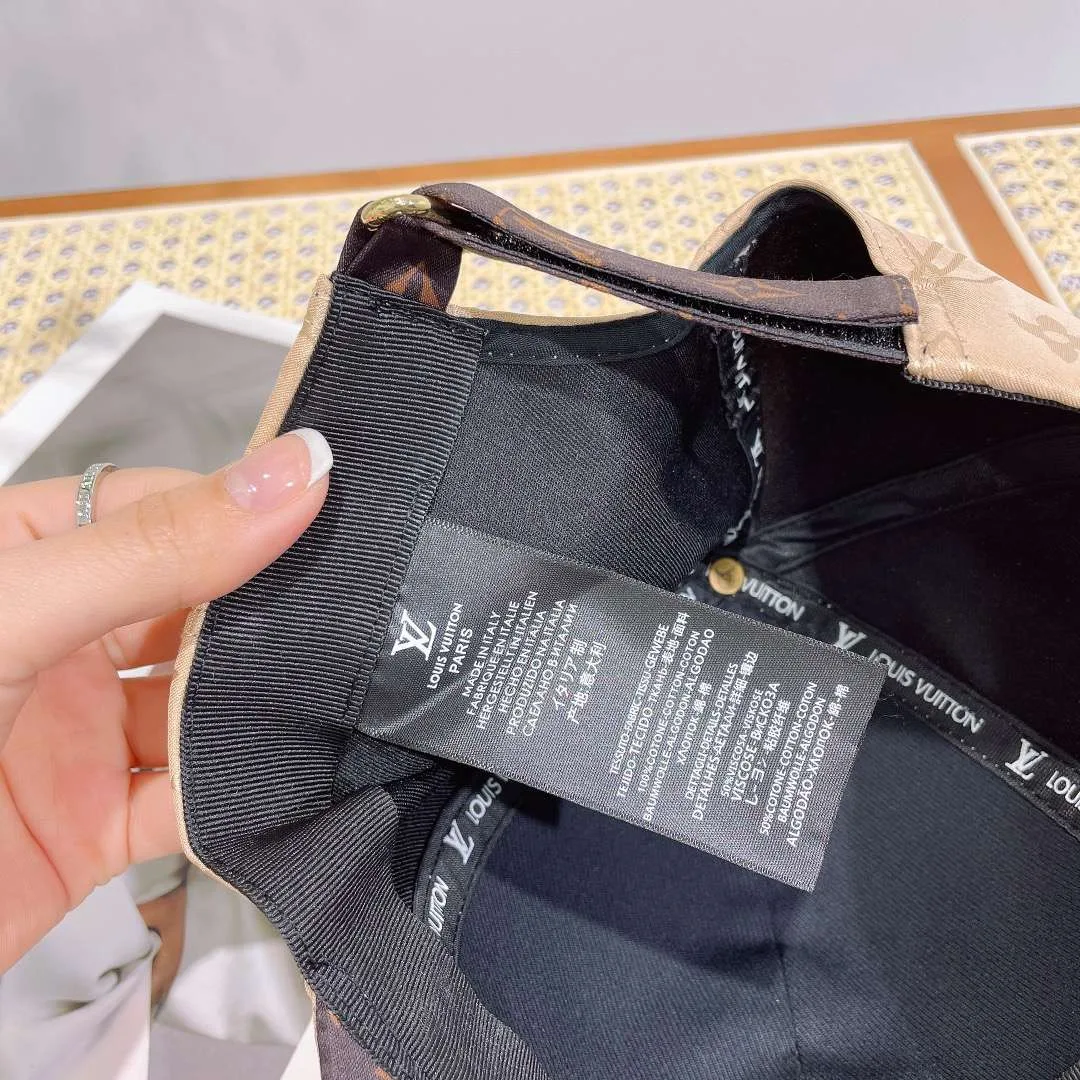 Louis Vuitton Day Cap Gold - Image 3