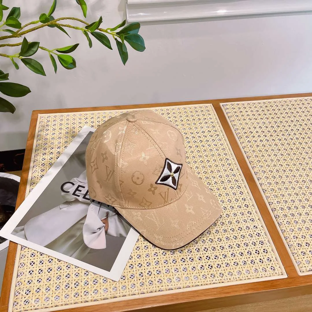Alternative view of Louis Vuitton Day Cap Gold