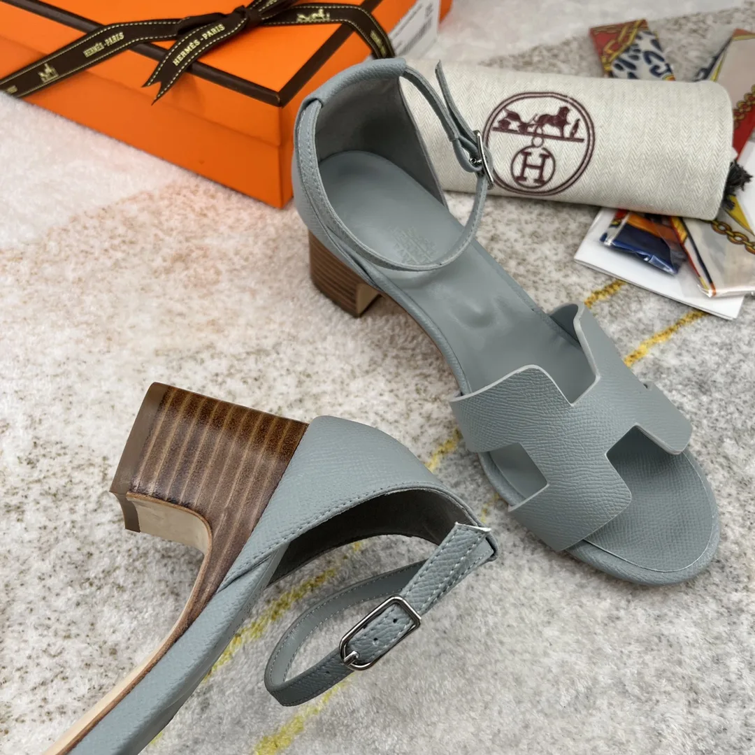 Alternative view of Hermes Encens 50 Sandal Jade Grey