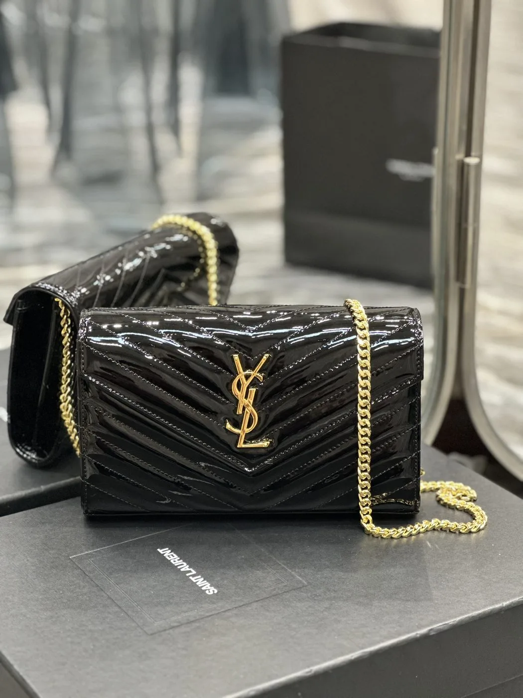 Saint Laurent Envelope Small Bag Black / - Image 5