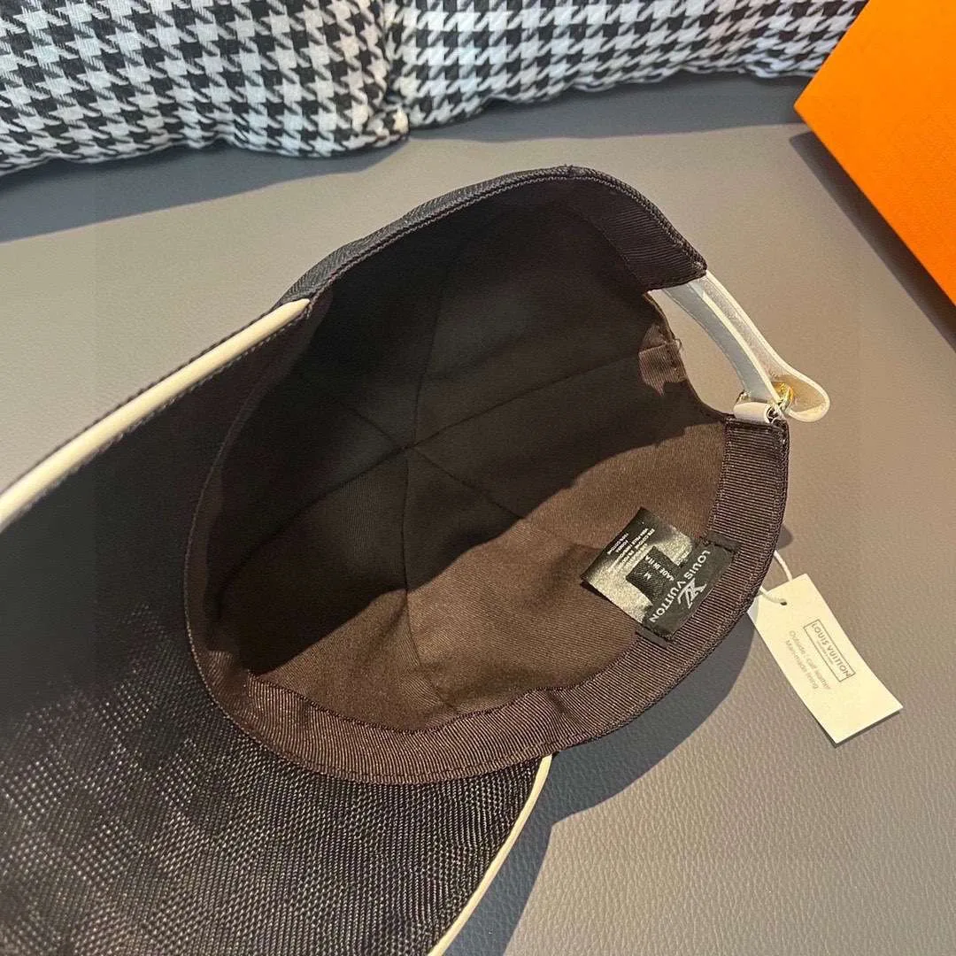 Louis Vuitton Epi Monogram Cap Black - Image 4