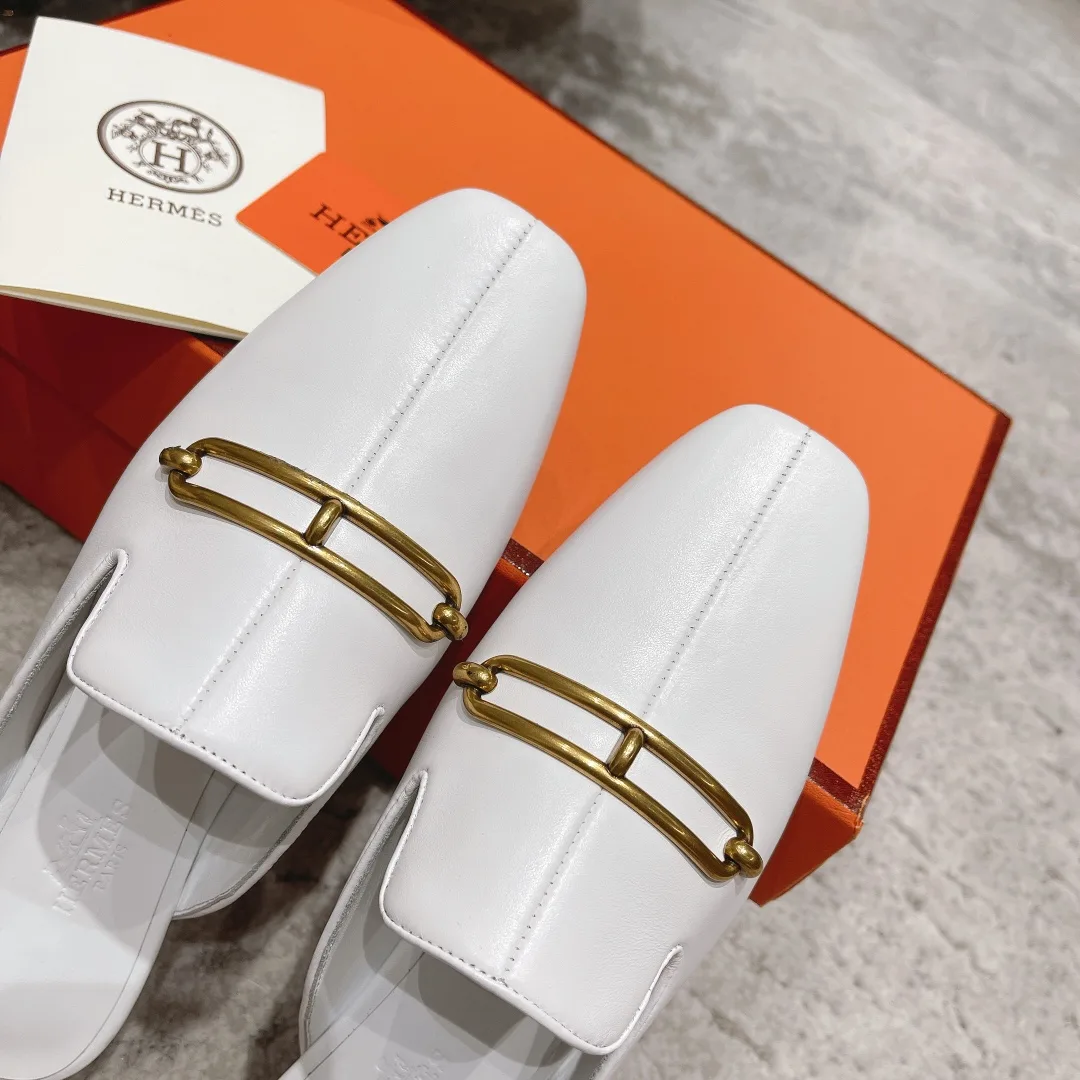 Alternative view of Hermes Esmee Mule White
