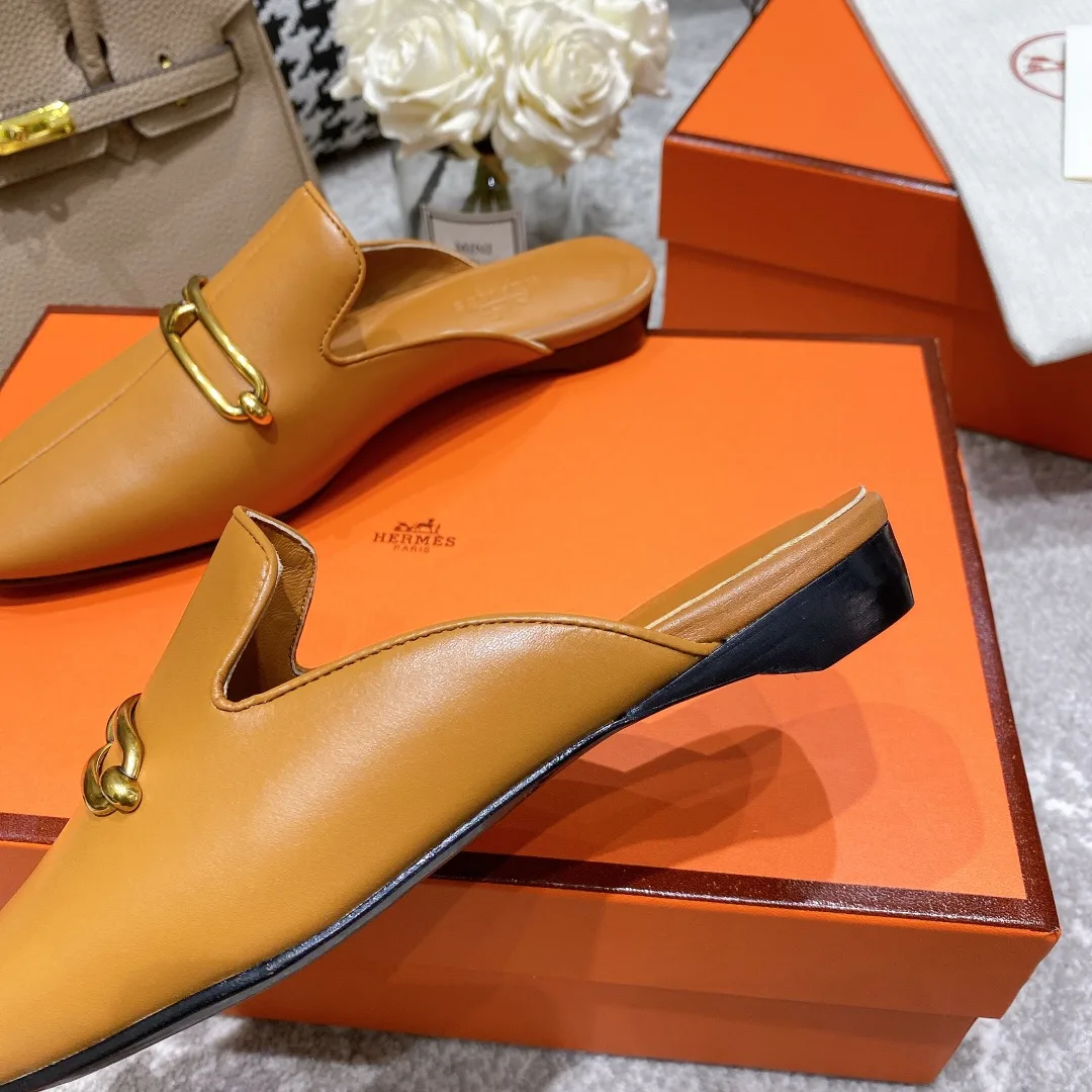 Alternative view of Hermes Esmee Mule Brown