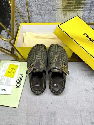 Alternative view of Fendi Feel Mules Brown