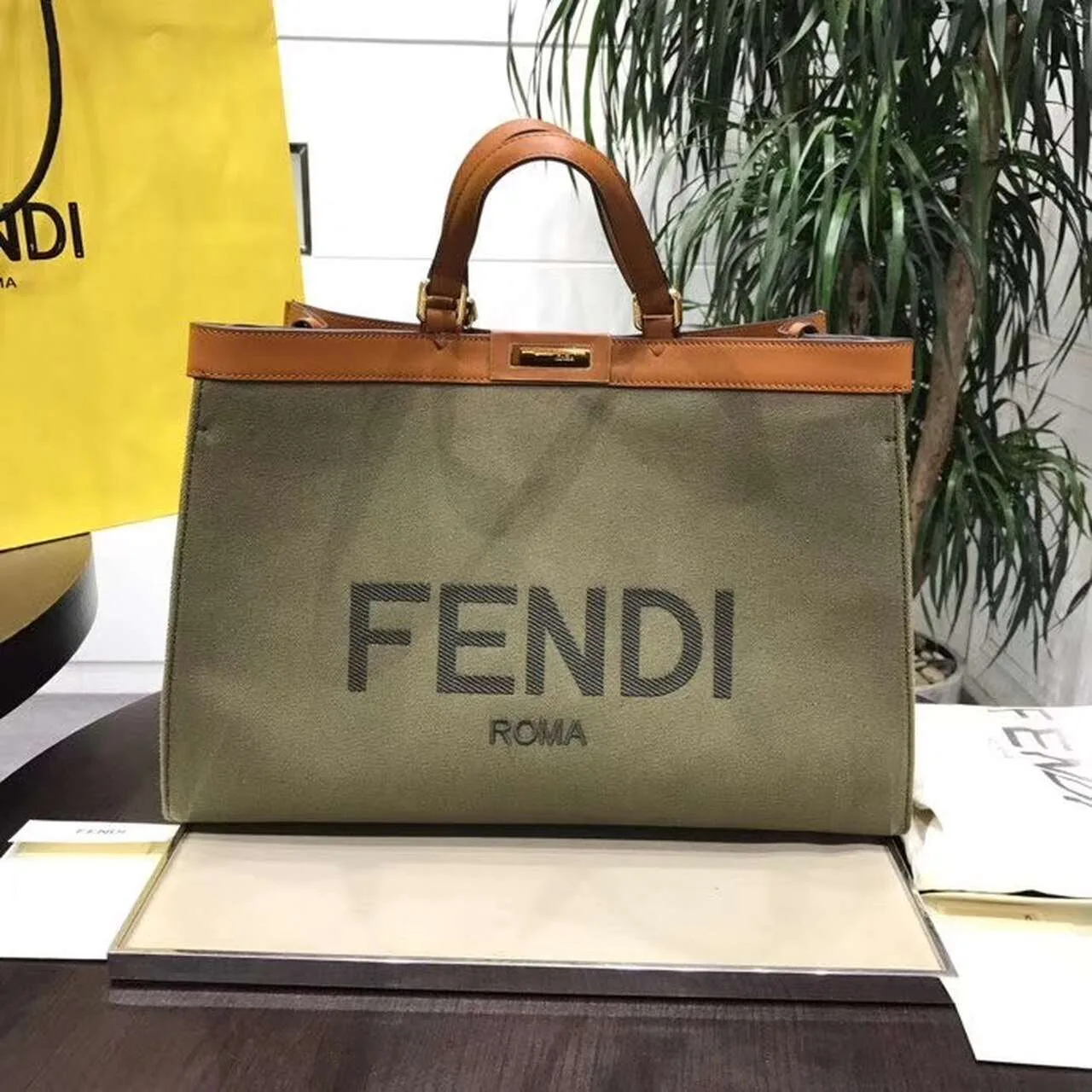 Fendi Peekaboo X-Tote Canvas Bag Green Khaki / FF 8BH374 - Image 3