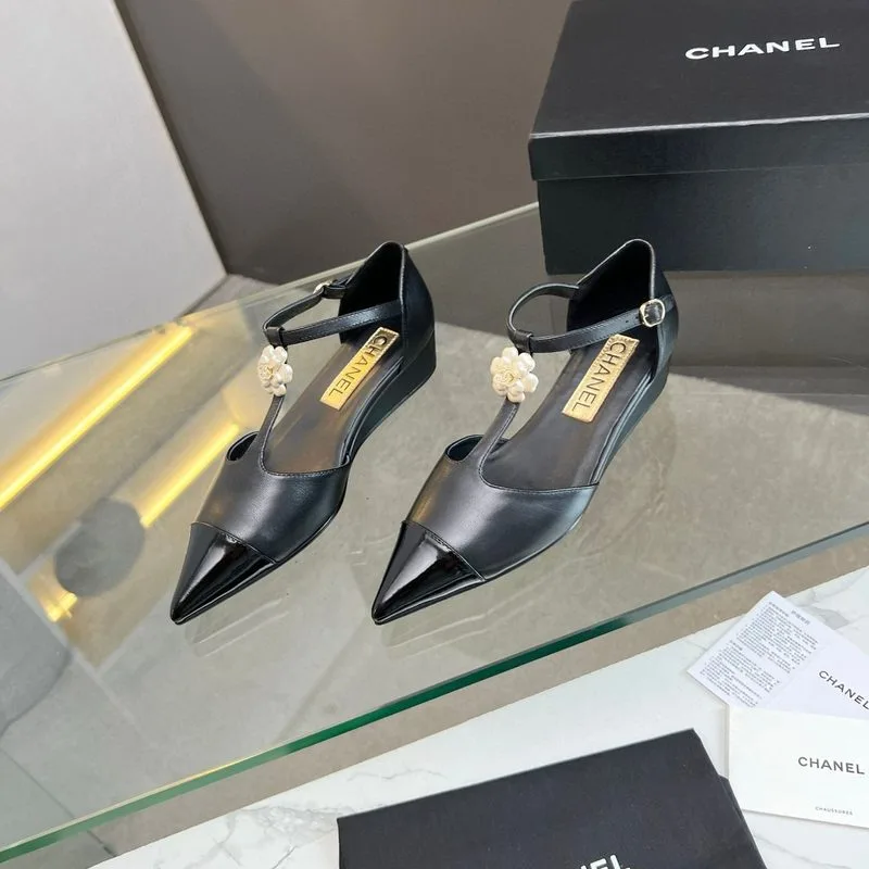 Chanel Flower Casual Black - Image 4