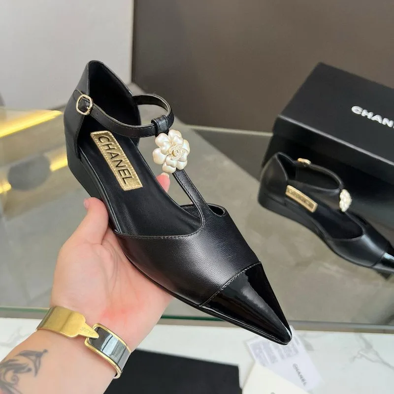 Chanel Flower Casual Black - Image 6