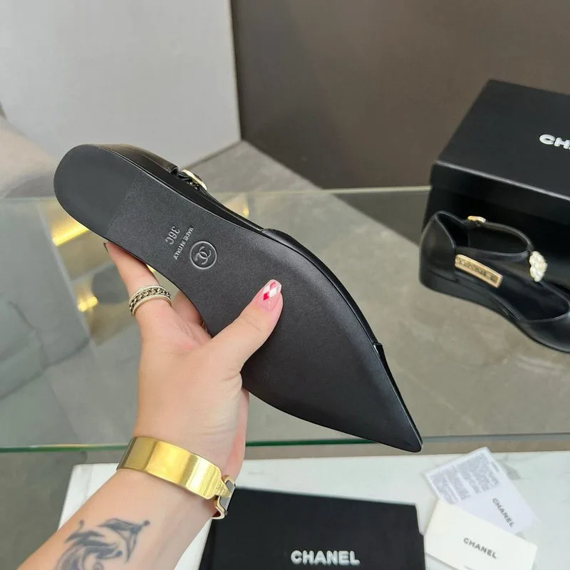 Chanel Flower Casual Black - Image 7