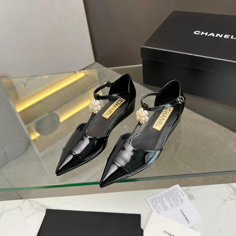 Alternative view of Chanel Flower Patterns Casual Black