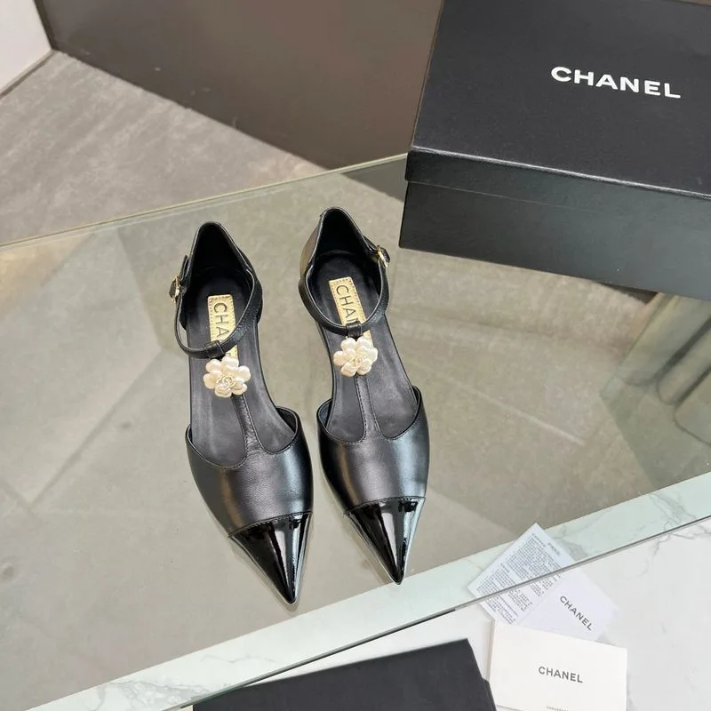 Alternative view of Chanel Flower Casual Black