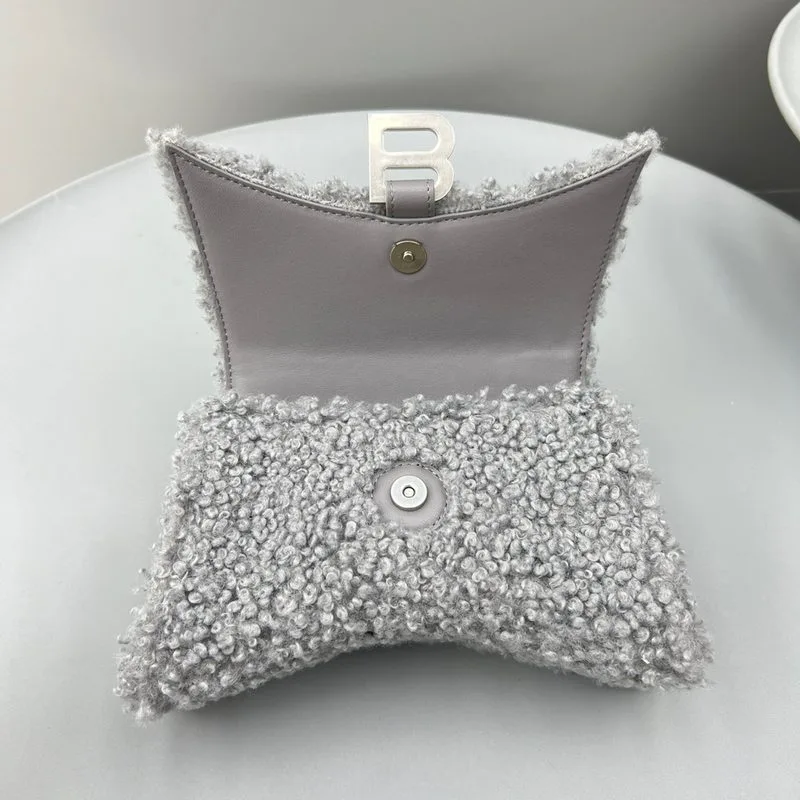 Furry Hourglass Small Handbag Black/Grey/Pink / - Image 17