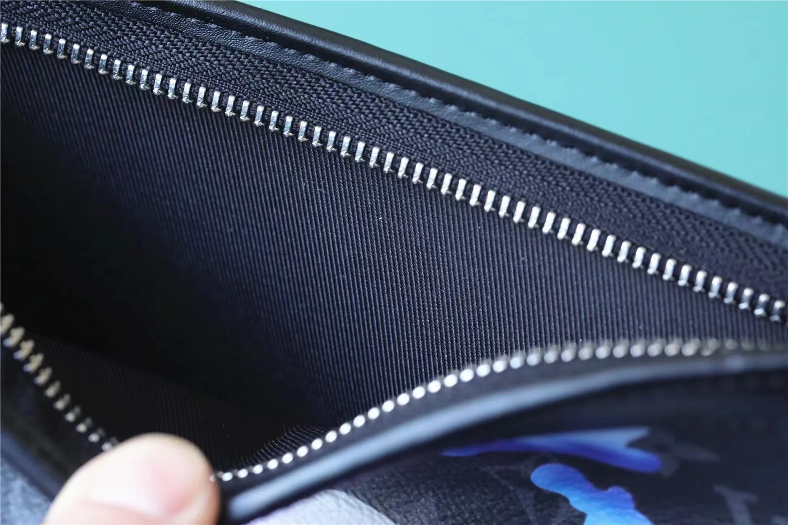 Gaston Wearable Wallet Bag Shouder Bags Black / - Image 8