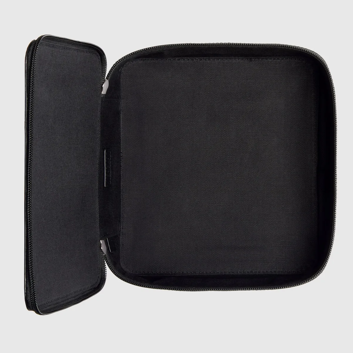 Gucci GG Medium Packing Cube Black / - Image 4