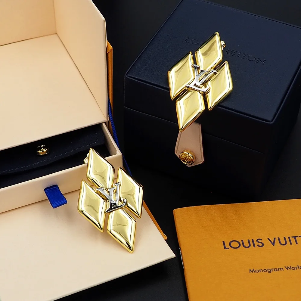 Louis Vuitton GO-14 Earrings Gold - Image 7
