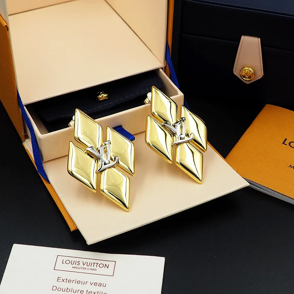 Louis Vuitton GO-14 Earrings Gold - Image 6
