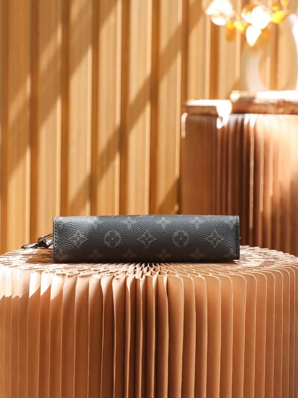 Louis Vuitton Pochette Gaston Wearable Wallet Shoulder Bag / Black Monogram Eclipse Canvas Silver Hardware - Image 7