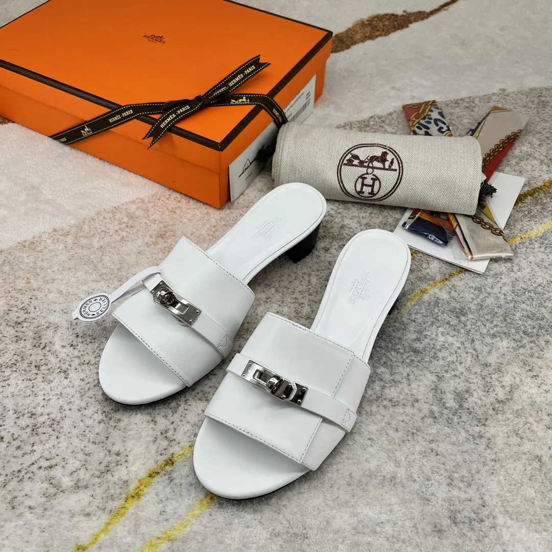 Hermes Gigi 50 Sandal White - Image 4