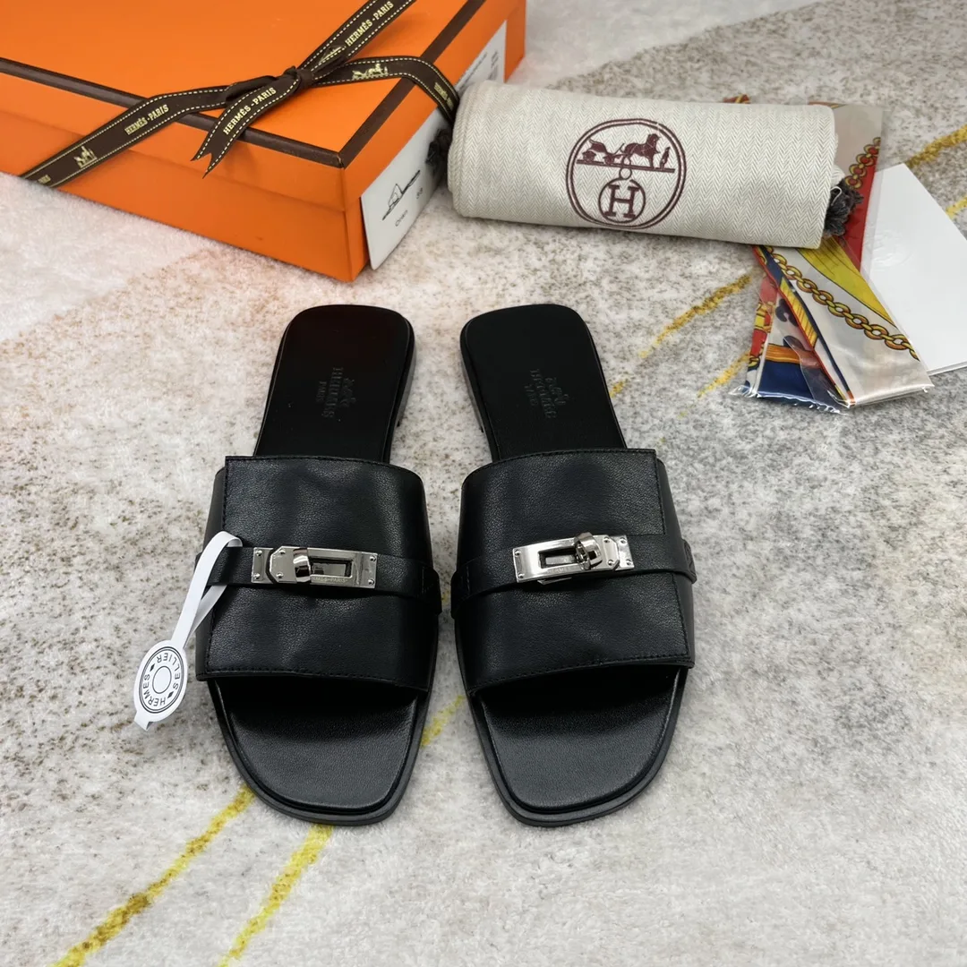 Hermes Giulia Sandal Brown - Image 5