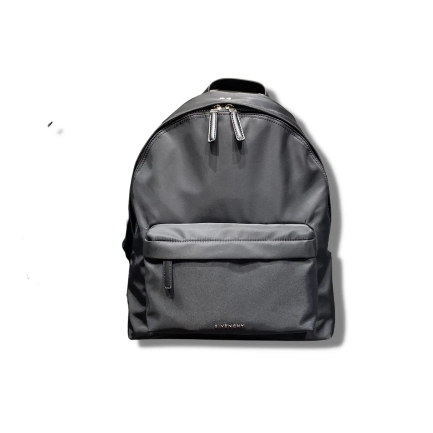 Givenchy Essentiel U