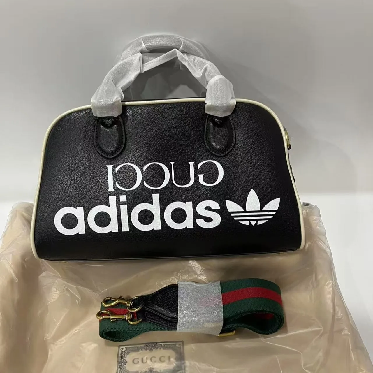 Gucci x Adidas Mini Duffle Bag Black / GG - Image 3