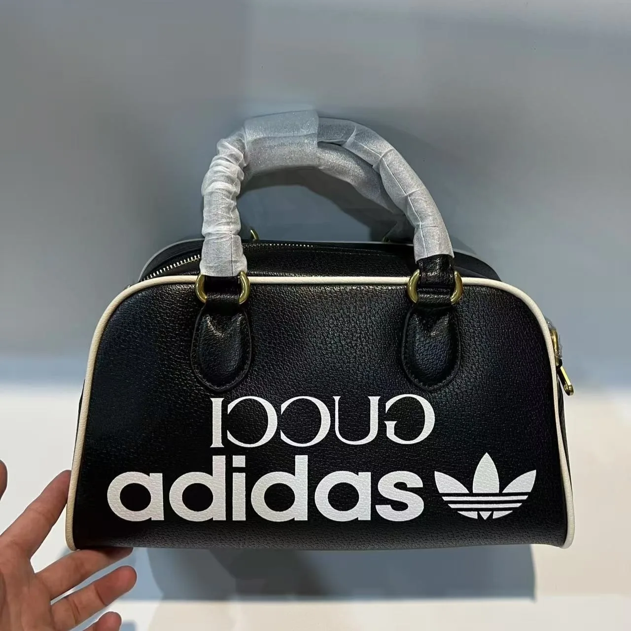 Gucci x Adidas Mini Duffle Bag Black / GG - Image 7
