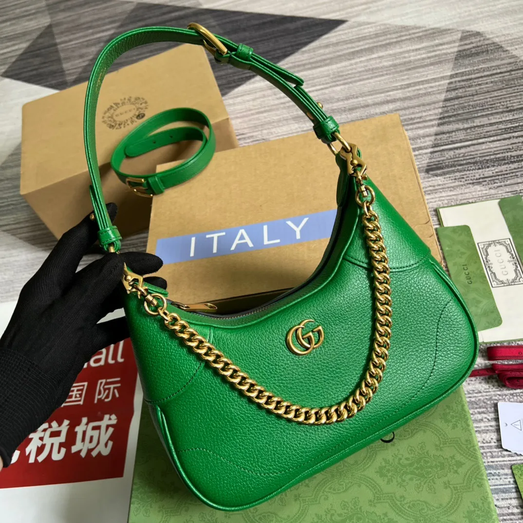 Alternative view of Gucci Aphrodite Small Shoulder Bag Green /