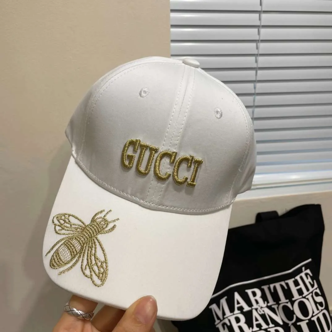 Gucci Bee Baseball Hat White - Image 8