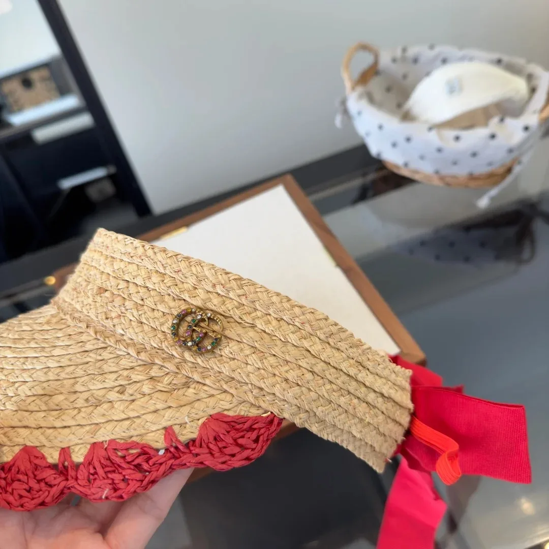 Gucci Crochet-Trimmed Visor Beige/ Red Straw - Image 8