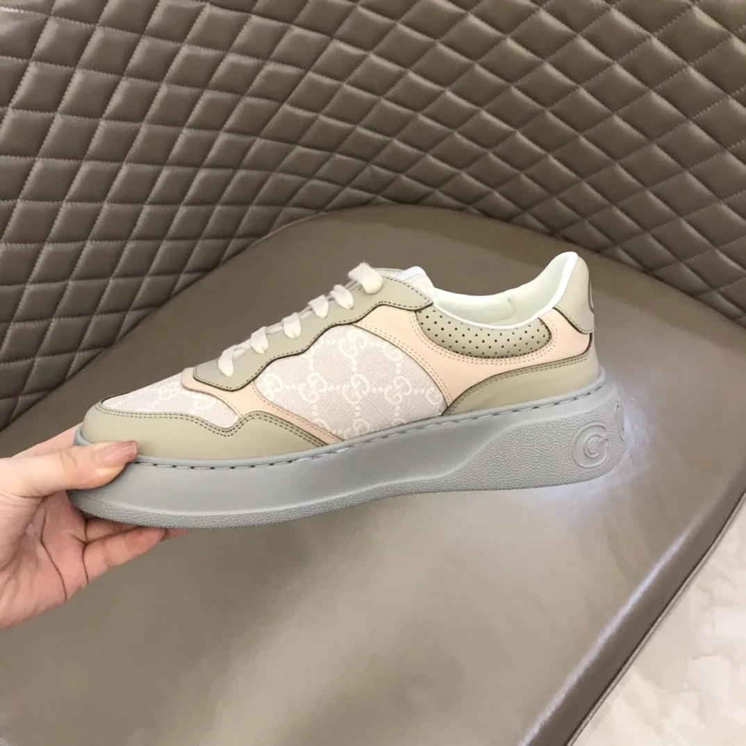 Alternative view of Gucci GG Sneaker Grey