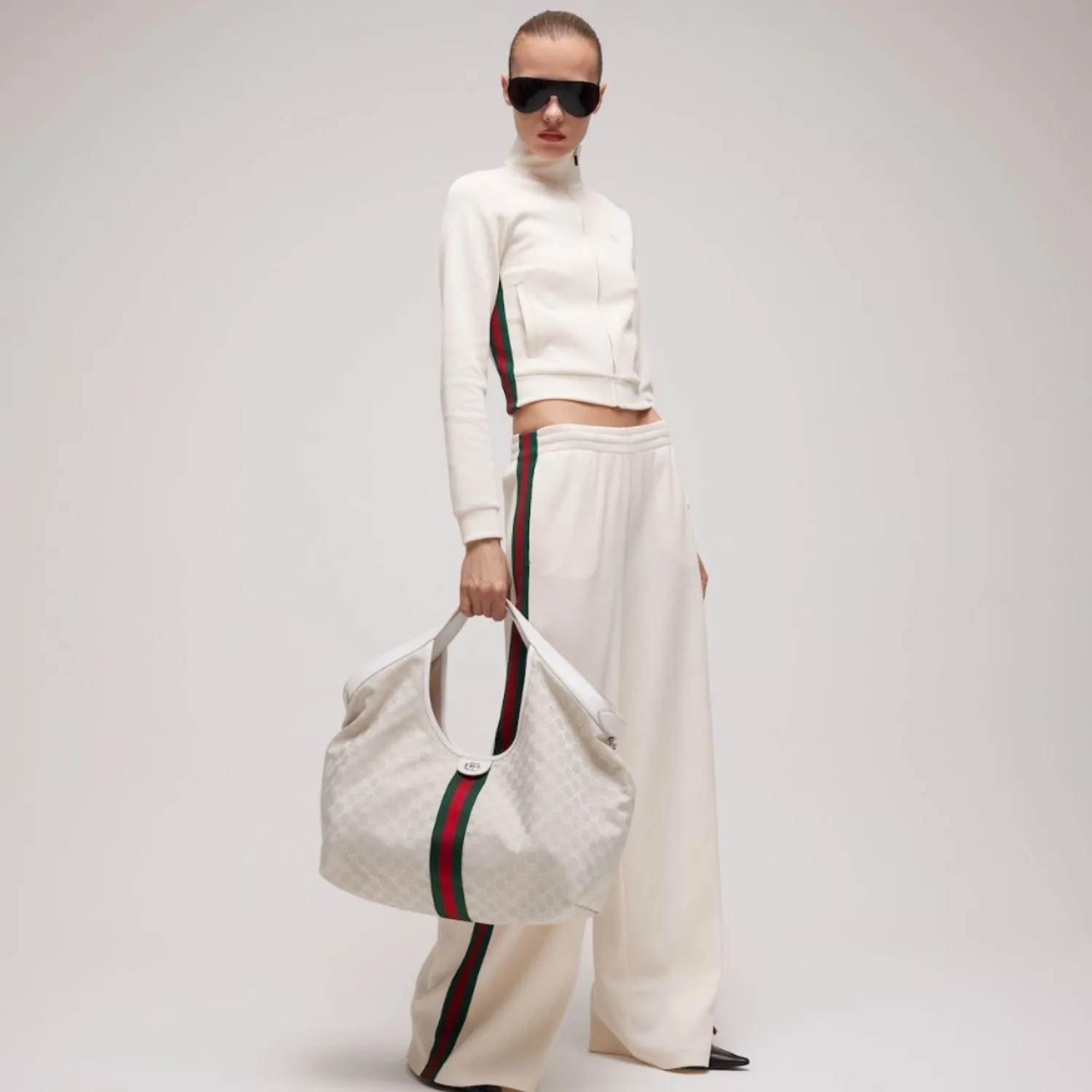 Gucci Giglio Large Tote Bag / White Silver Hardware - Image 3